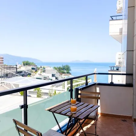 Bay Inn Apartment Sea Front Vlore Exterior photo
