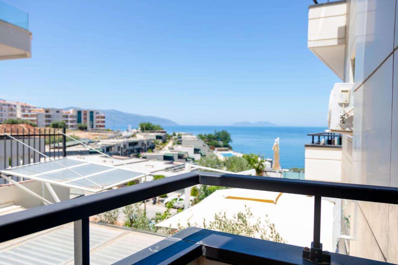 Bay Sea Front Apartment *